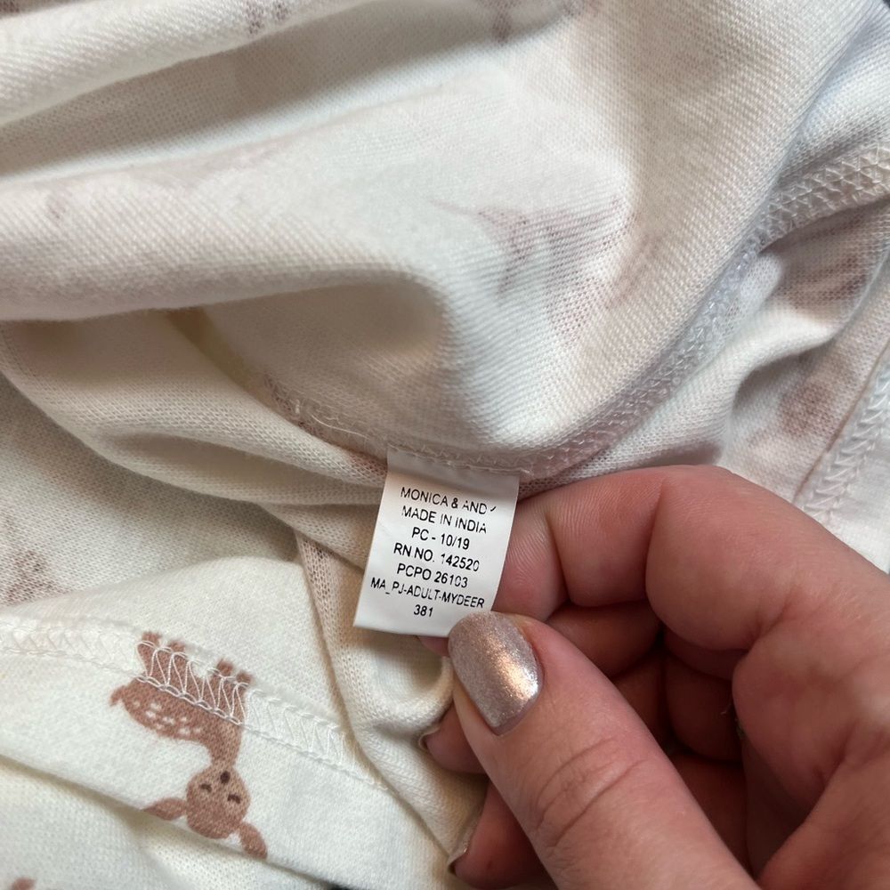 Monica + Andy Maternity Sweatshirt Oh Deer Organic Cotton White Brown Size L NWT - Picture 5 of 6